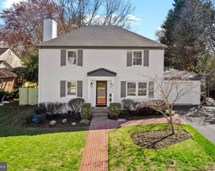 2912 Dartmouth Rd, Alexandria