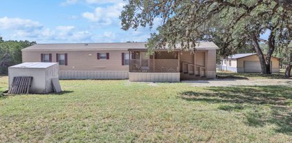 445 Cowboy Ln, Lakehills