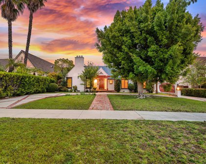 512 N Elm Dr, Beverly Hills
