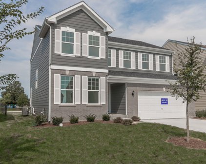 226 Donald Drive, Bloomingdale