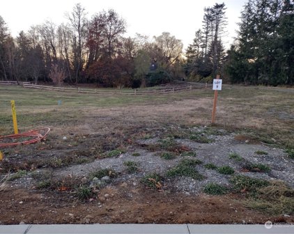 409 E 2nd Avenue, Nooksack