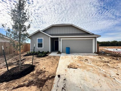 13900 Manatee Street, Splendora