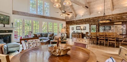 330 Mill Race Ln, Wimberley