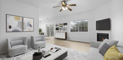 477 Calle Elegante, Vista
