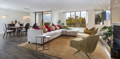 150 N Almont Dr Unit 402, Beverly Hills