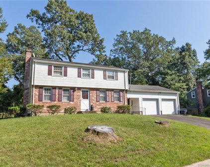 3 Coolidge Drive, Enfield