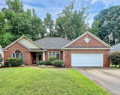 17607 Cambridge Grove  Drive, Huntersville