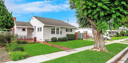 2340 Montair Avenue, Long Beach
