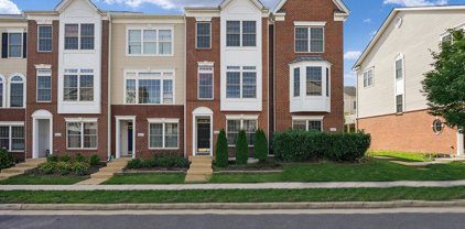 42657 Homefront Ter, Chantilly