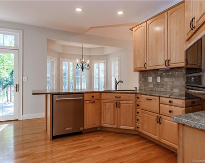 25 Rosewood Drive, Suffield