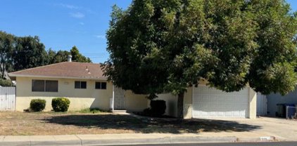619 W San Gabriel Avenue W, Clovis