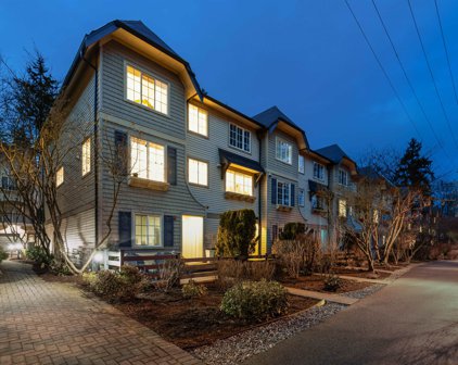 550 Browning Place Unit 17, North Vancouver