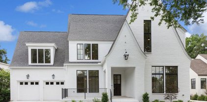 923 Sutton Hill Rd, Nashville