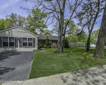 7 Newtons Corner Road, Howell