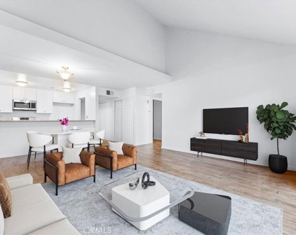 125 Orange Blossom Unit 105, Irvine