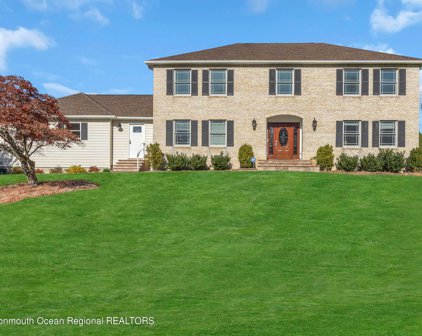 90 Desai Court, Freehold