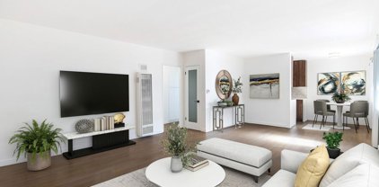 2241  Virginia Ave Unit 5, Santa Monica