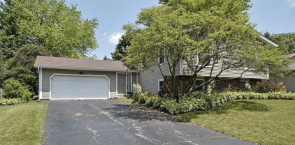 730 N Vista Drive, Algonquin