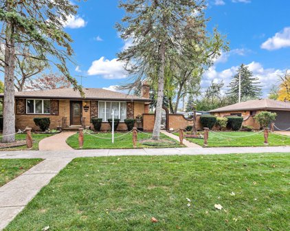 3200 Sunnyside Avenue, Brookfield