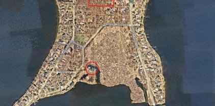 3855 N Shore Drive, Orono