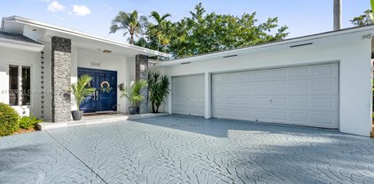 13525 Sw 72nd Ave, Pinecrest