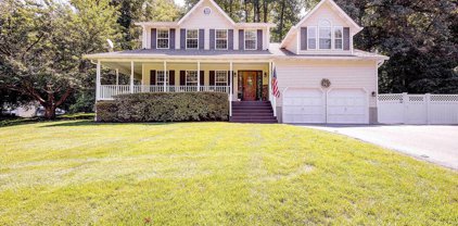 60 Radcliffe Dr, Huntingtown
