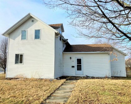 1115 1st  Avenue, Vinton