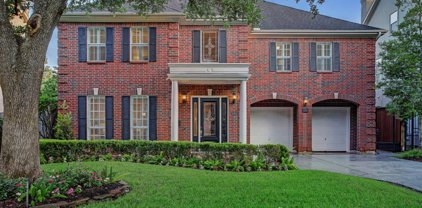 135 Whipple Drive, Bellaire
