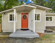 469 Maple Avenue SW, Renton image