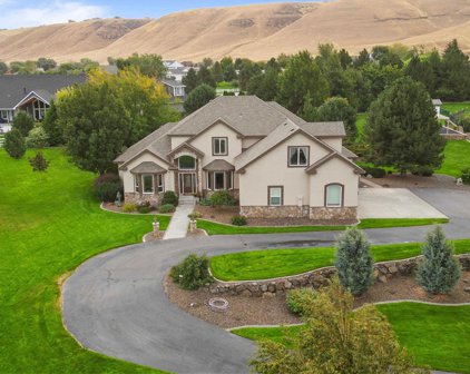 28007 Country Meadows Lane, Kennewick