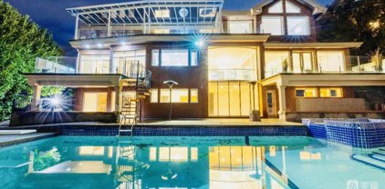 888 Sentinel Drive, West Vancouver
