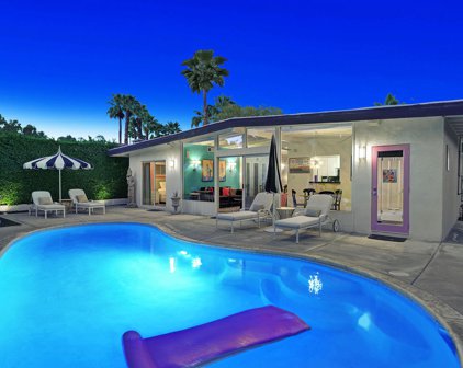 717 N Plaza Amigo, Palm Springs