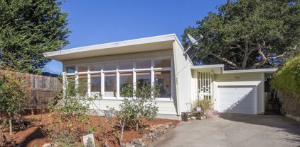 6627 Richmond Ave, Richmond