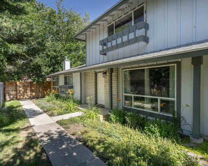 986 Ridgewood Dr #3 Unit 3, Sparks