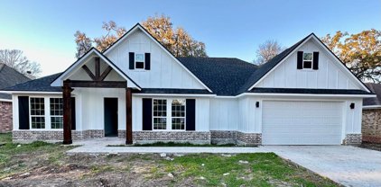 230 N Amherst Drive, West Columbia