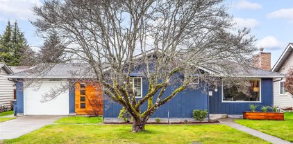 1115 9th Avenue NW, Puyallup