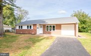 3003 Cottage Ln, Norristown image
