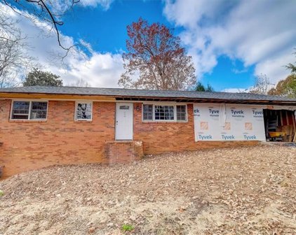 5140 Tilly Mill Road, Dunwoody