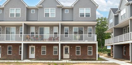 3977 TRAILWAY COMMONS, Auburn Hills