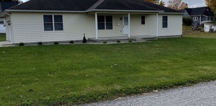 140 W High Street, Mooresville