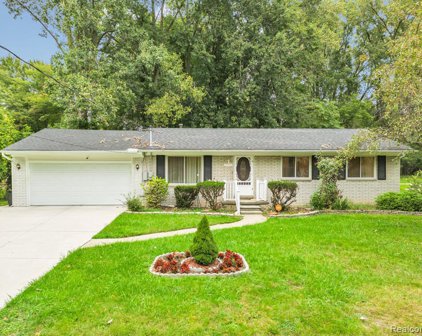 20900 WESTLAND, Southfield