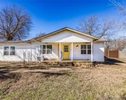 979 One Well Road, Durant image