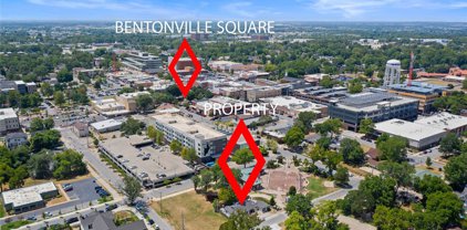 208 Ne 3rd  Street, Bentonville