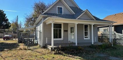 815 W Maple St, Wichita