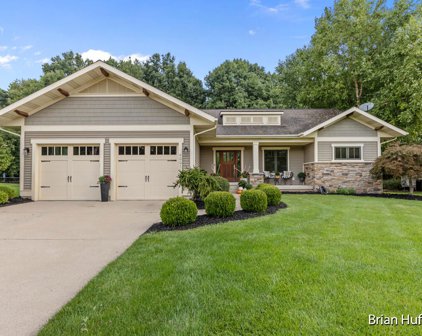 4995 W Village Trail SE, Ada