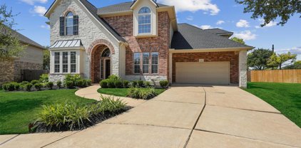 2302 Harbor Pass Drive, Pearland