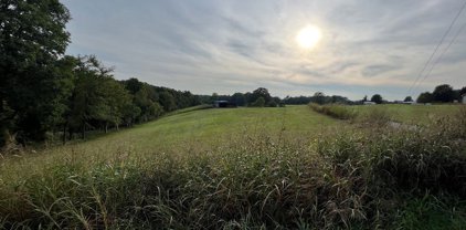 3114 Sulphur Springs Rd, Clarksville