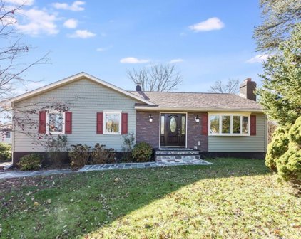 15 Reynolds Ave, Parsippany-Troy Hills Twp.