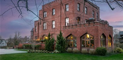78 Rhode Island Avenue Unit 1, Newport