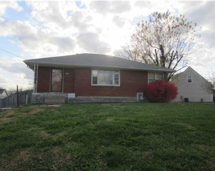 102 Hoffman Ln, La Grange